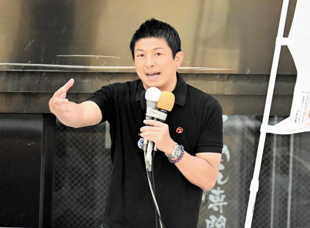 参院選期間中、仙台市での街頭演説で演説を行う参政党の神谷宗幣代表。この演説内容について宮城県が誤った情報であると指摘し、抗議文を提出した。