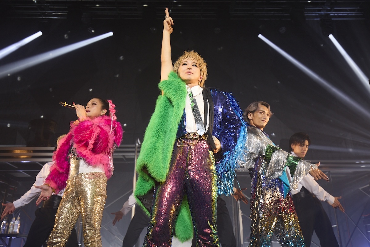 ENVii GABRIELLAと歌って、踊って、私たちは生きる――“らしさ
