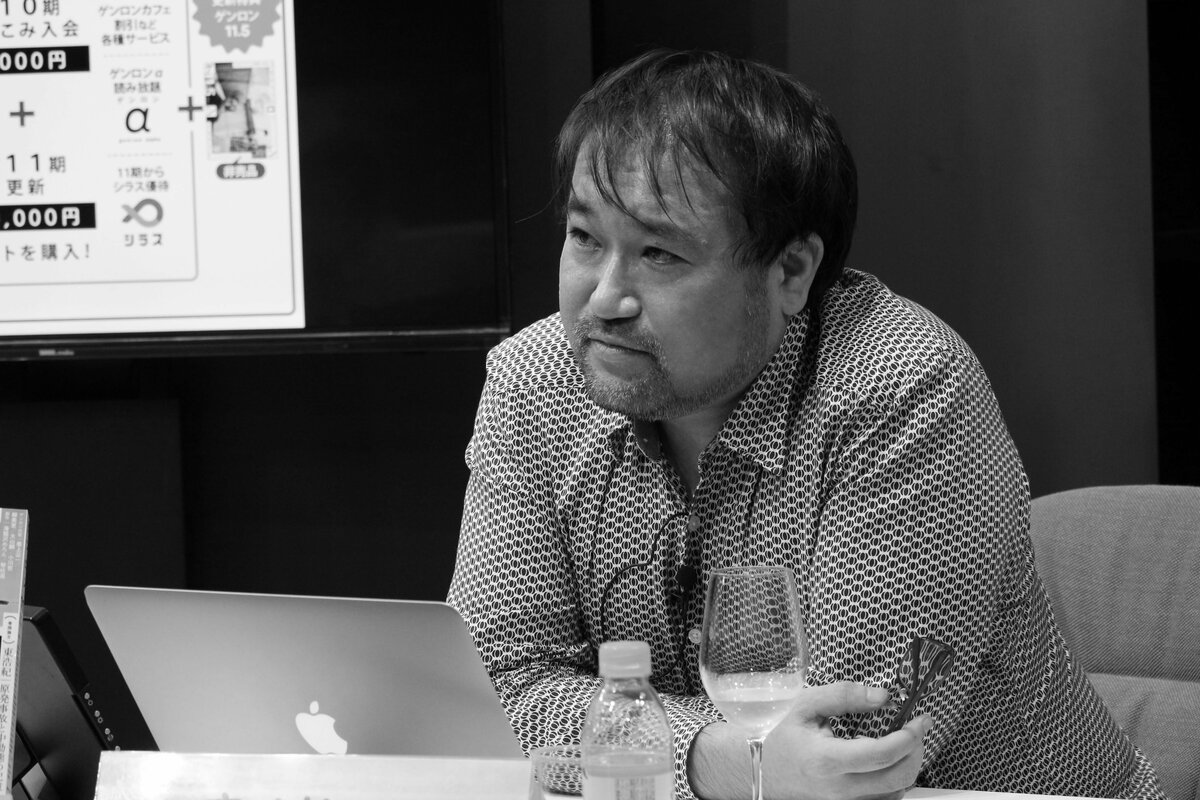 批評家・作家 東浩紀氏：民主主義に関する論考より