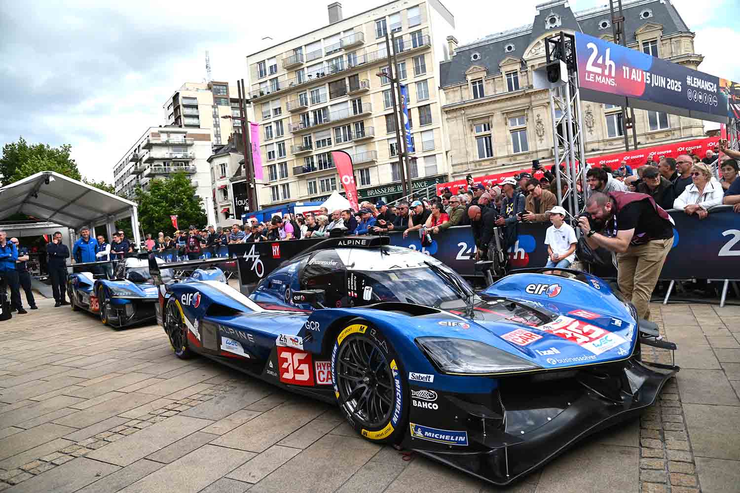 【メル28399出品】ル・マン24 hレースカーコレクションより 4点 アシェット 1/43 トヨタ GT-One TS020 ルマン 24h 1999 No.3