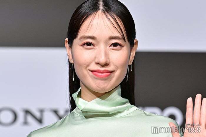 戸田恵梨香、爽やかなショートヘアで魅せる夏の美スタイル