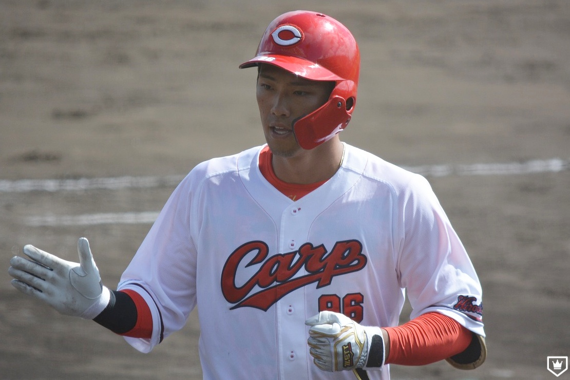 バウアーキラー！”広島・中村奨成が安打も…負傷交代 天谷氏「今