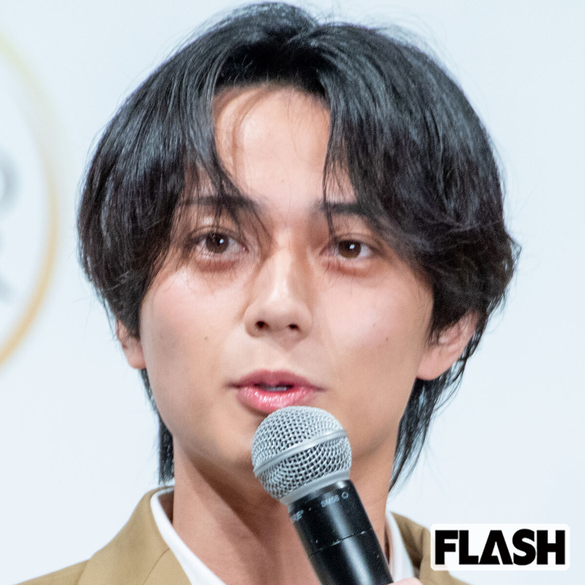 人気女優・浜辺美波との熱愛が報じられたKing & Prince永瀬廉の肖像