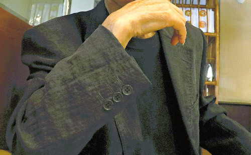 福井中3女子殺害事件の再審判決を前に取材に応じる元福井県警警察官の男性。捜査の「落ち度」を語る。