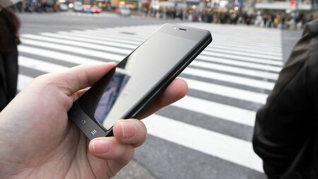 「偽基地局詐欺」が急増！“スマホが突然圏外”で注意したい4つのポイント、「日本人がターゲット」となる新たな攻撃の可能性も