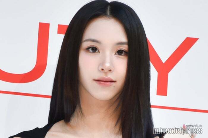 TWICE　チェヨン TWICEチェヨン、美ウエスト際立つへそ出しルックに反響「夏っ