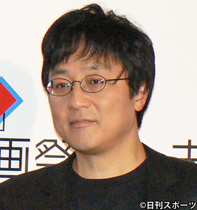 映画評論家の町山智浩氏。ミュージシャンの浅井健一氏の選挙に関する発言に異論を唱え、民主主義についての議論を提起した。