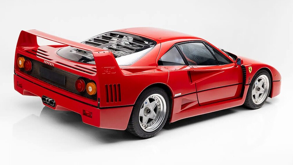 このF40なんぼ？】35年間一度も走行していないワンオーナーの