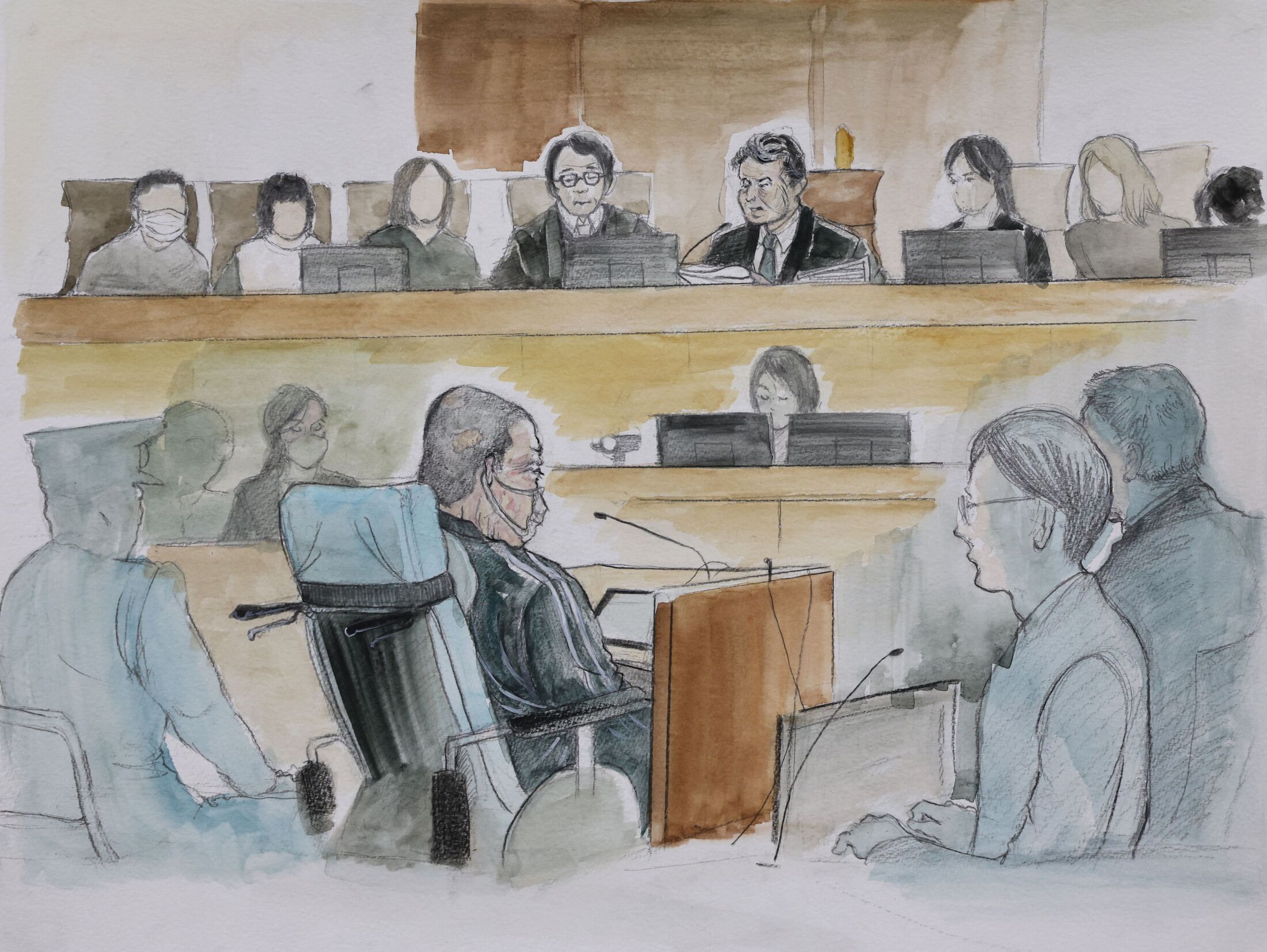 青葉真司死刑囚の裁判中の様子を描いたイラスト。京都アニメーション放火事件の法廷での振る舞いを示す。