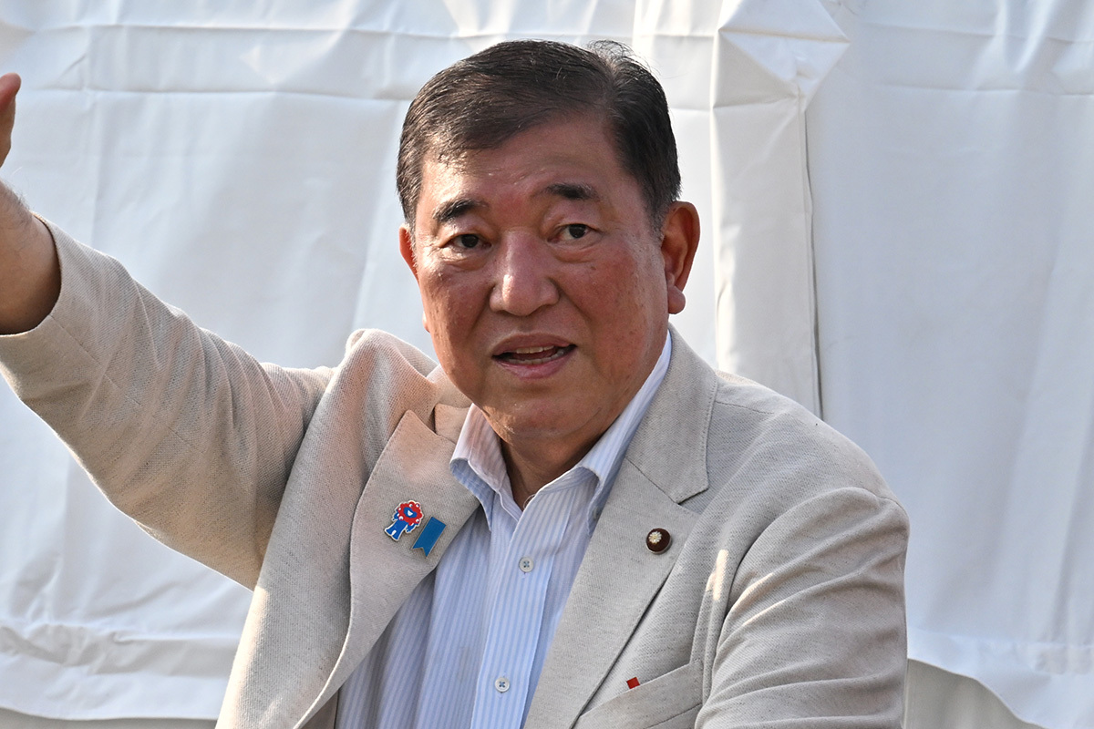 石破茂首相の肖像。参院選公示日以降、党勢回復に奔走する表情。