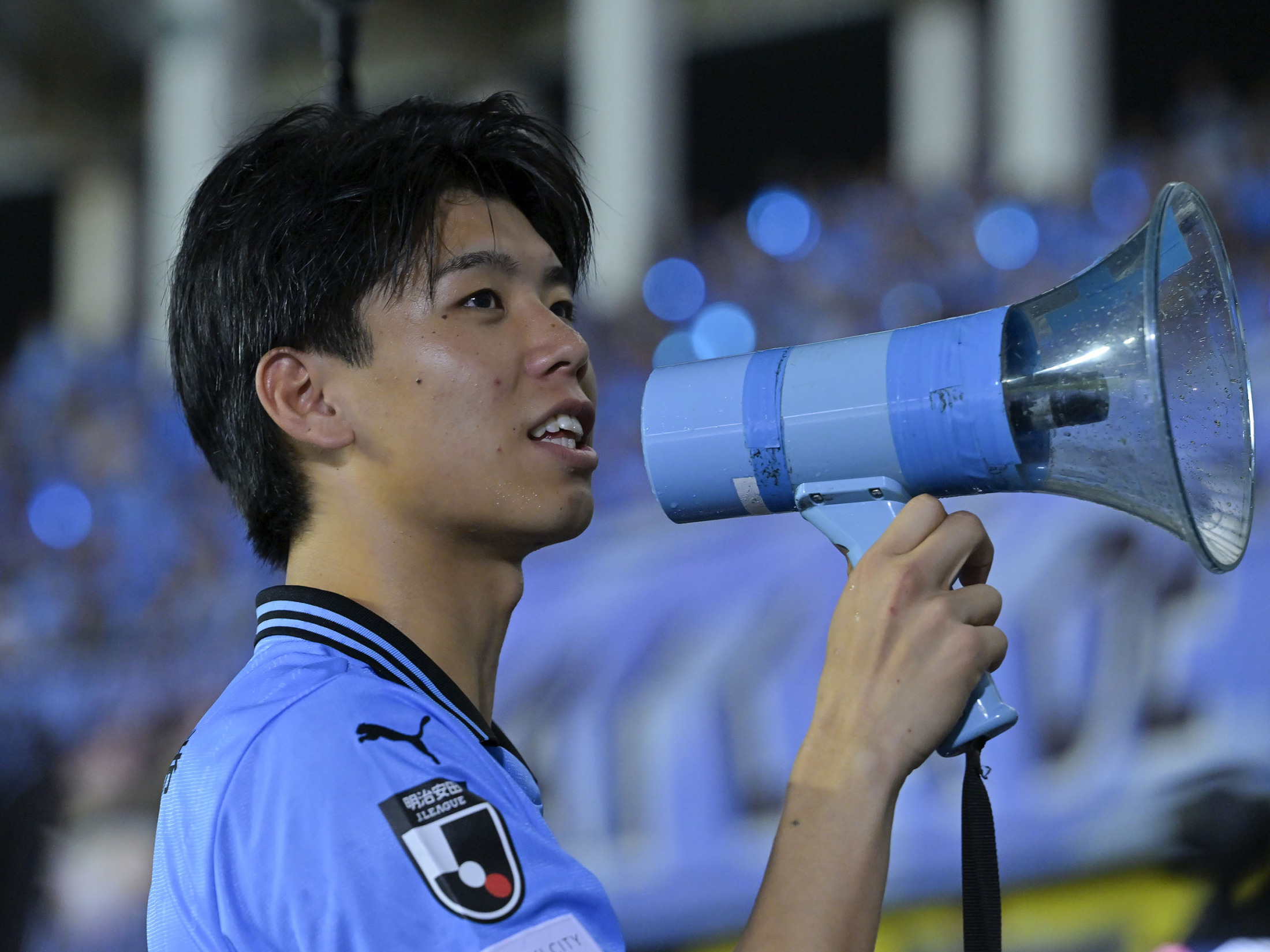 25-26 高井幸大 プレシーズンマッチユニフォーム（H） 25-26 高井幸大 プレシーズンマッチユニフォーム（H） - メルカリ