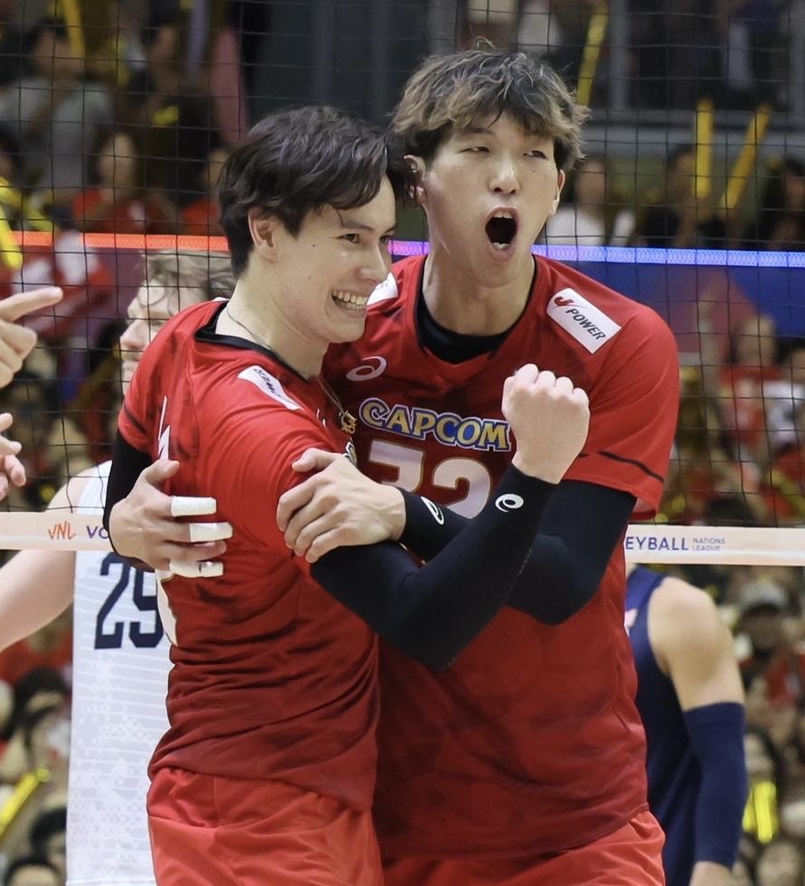 バレーボール　日本代表　セット　Sportiva パリ五輪　shot 石川祐希 石川祐希 バレーボール 日本代表 セット Sportiva パリ五輪