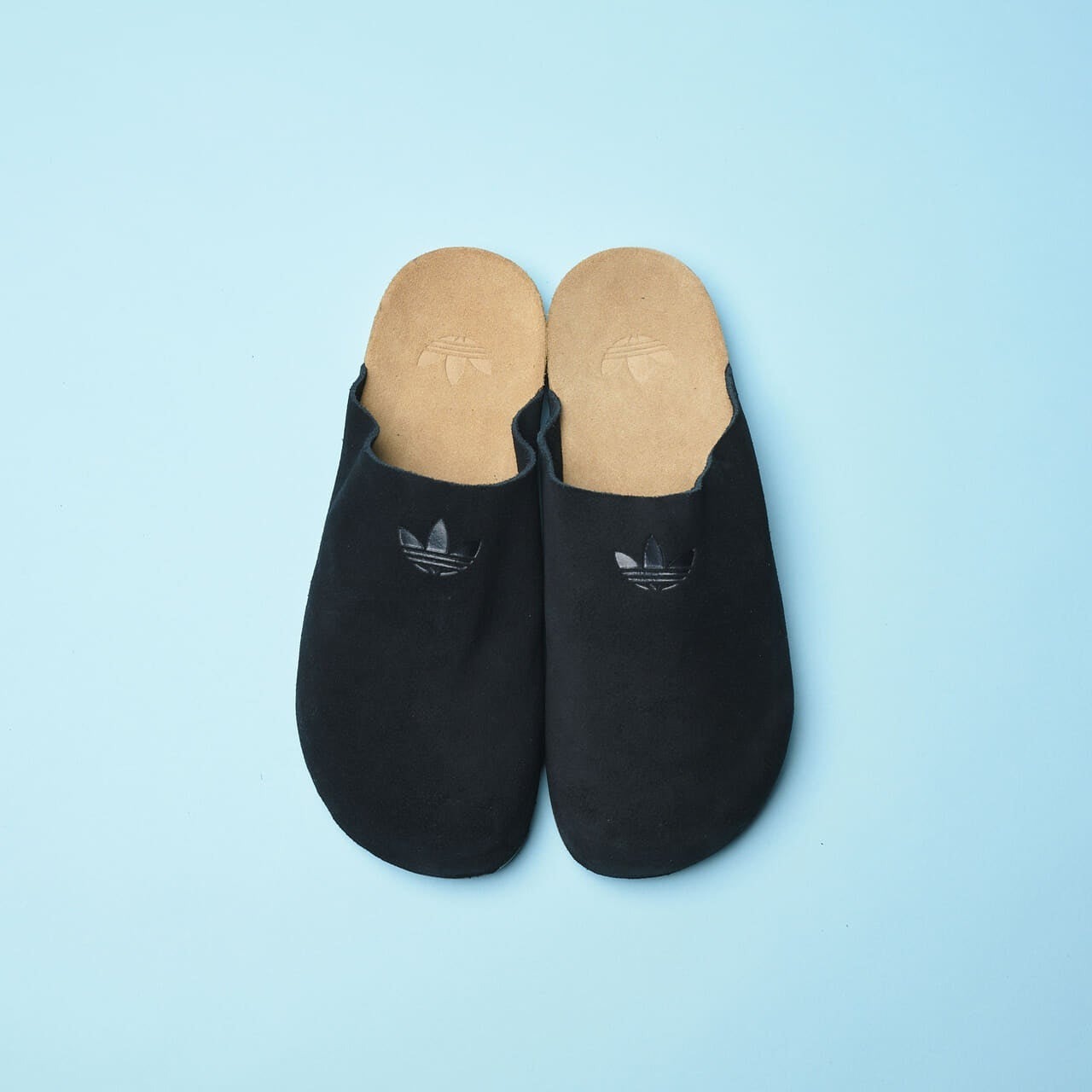 adidas ヘイローグリーン色 クロッグサンダル adidas Originals アディダス オリジナルス サンダル スリッパ