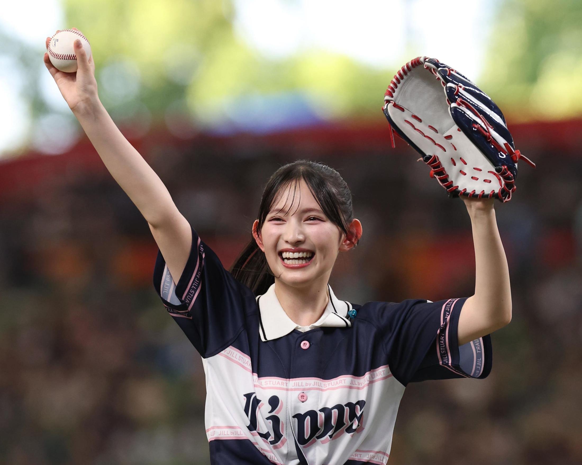 愛貴 菅田愛貴 - 超ときめき♡宣伝部「ときクリ」で初の生バンド