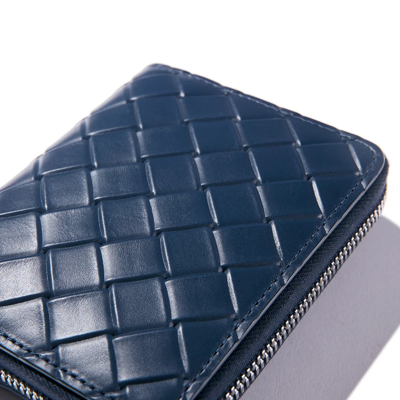 値下げ❗️ボッテガヴェネタ　財布 楽天市場】ボッテガヴェネタ BOTTEGA VENETA 財布 二つ折り財布