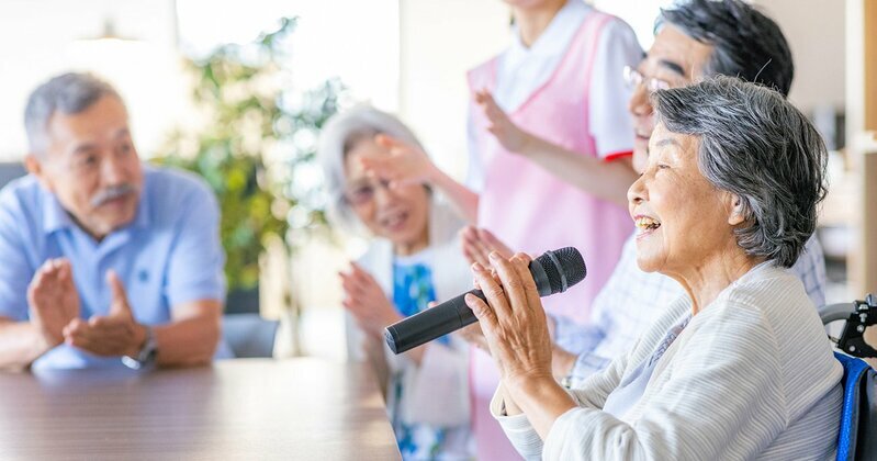 介護保険制度における高齢者の生活支援の様子
