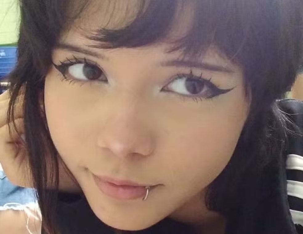 ブラジル15歳少女殺害事件の被害者、ニコーリ・フェルナンダ・ポジェレさん