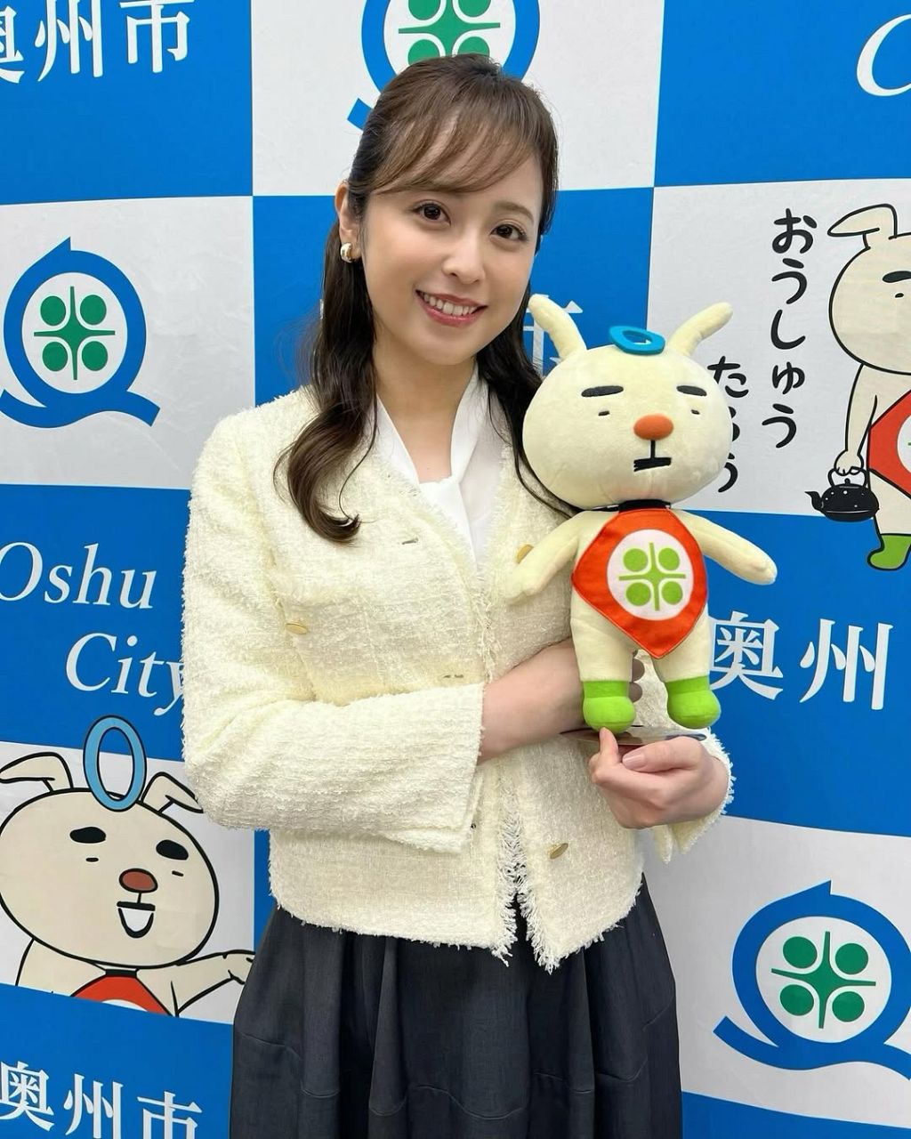 灼熱のセレブショット〟元フジ人気アナに絶賛の声「41℃あっても