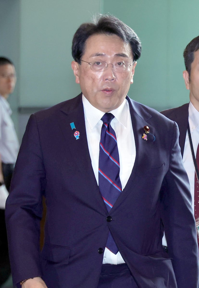 日米貿易交渉合意後の記者会見に応じる赤沢亮正経済再生担当相