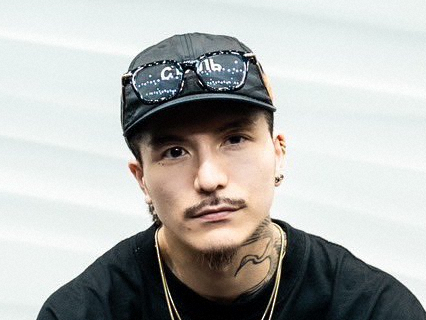 DJふぉい、レペゼン解散ライブに参戦！超破格のオファー金額明かす「社長がクツまでなめてくれて…」