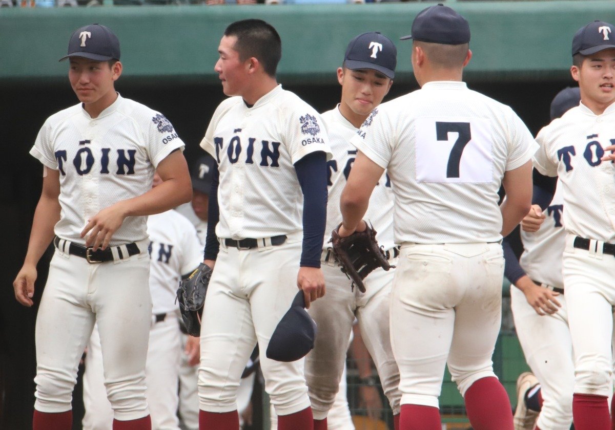 大阪桐蔭　半袖vジャン　早い者勝ち　値段交渉コメント 甘口辛口】甲子園で勝てなくなった大阪桐蔭 タレント揃いよりも