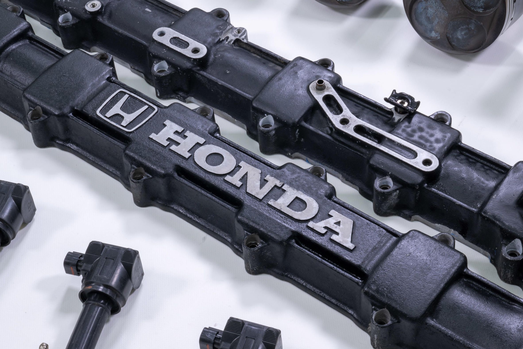 アイルトン・セナが実際にF1で使用したエンジン、オークションに