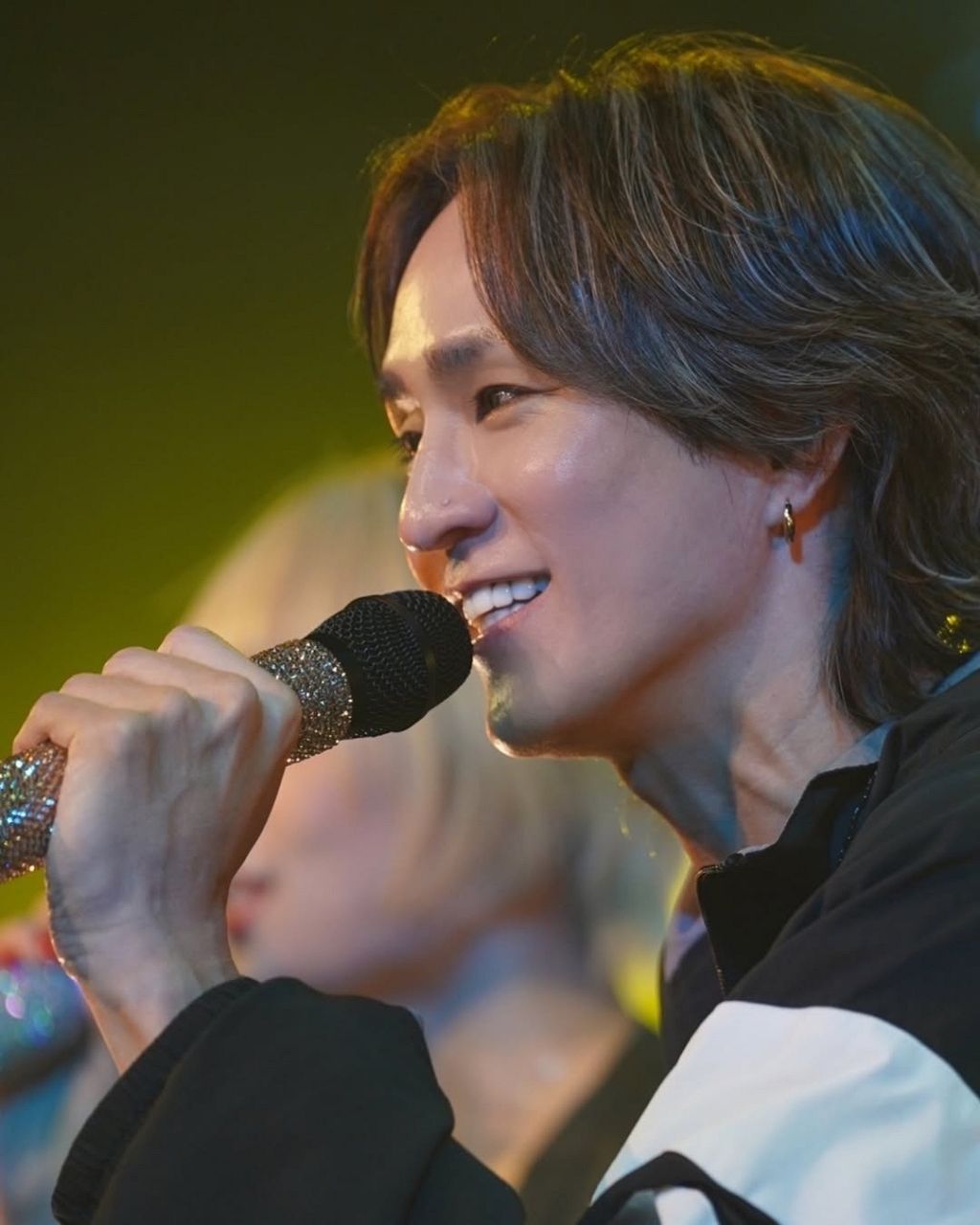 ねえ何年ぶり」元AAAが再会…！突然の写真公開にファン騒然「泣い
