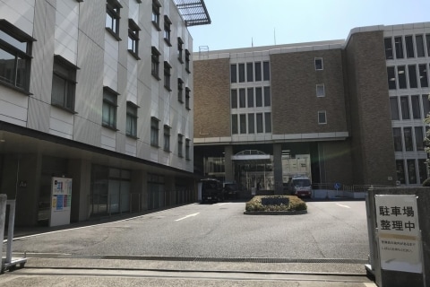 さいたま地裁の外観。いじめによる自殺事件の口頭弁論が行われた場所。