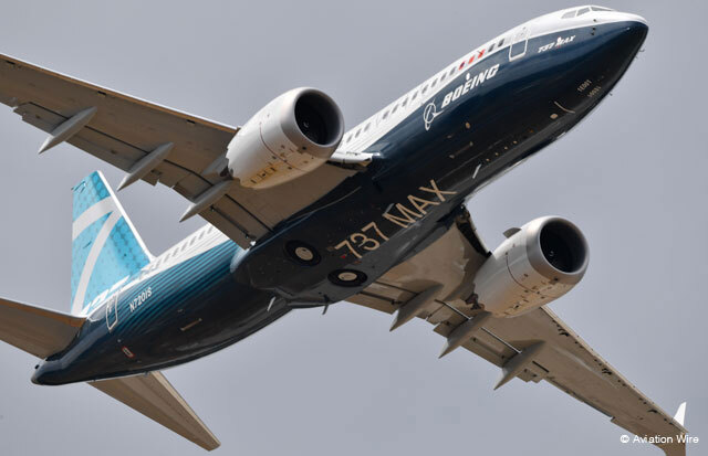 お客 最大の737MAX「737-10」はTC取得が焦点 写真特集・パリ航空