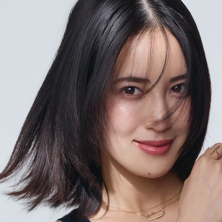 CLASSY.モデル藤井夏恋さんの『ヘアオーダー』公開｜CLASSY