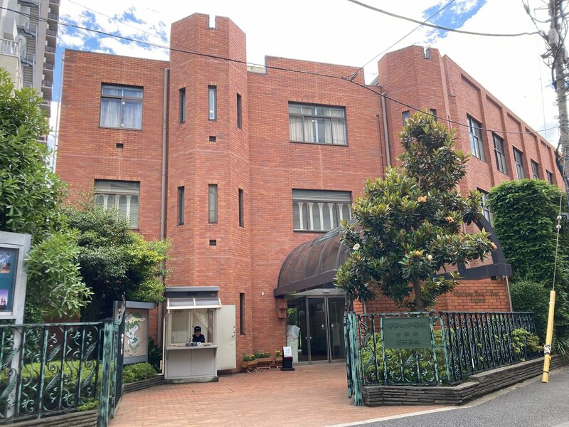 頌栄女子学院の校舎。2026年中学入試で英語資格利用入試を導入し、中学受験の英語入試に新たな動きを見せる。