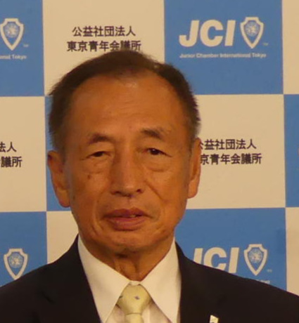 田母神俊雄氏、鈴木敦衆院議員の不倫疑惑を擁護する様子。