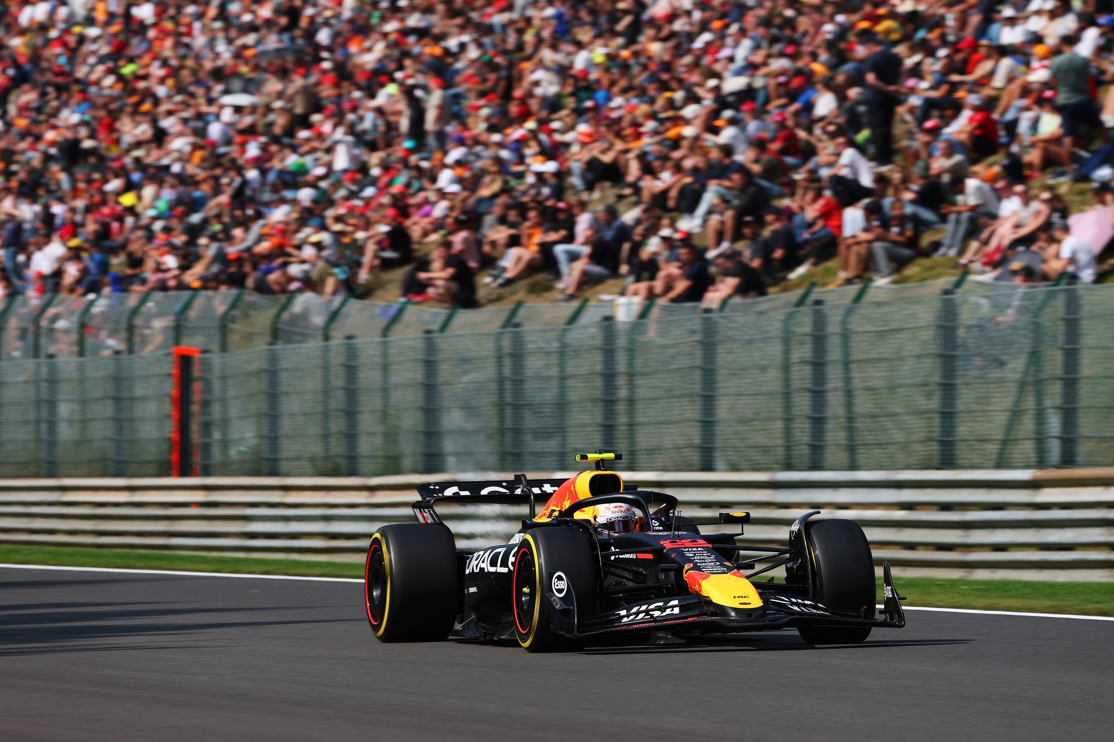 F1ベルギーGPスプリント速報｜フェルスタッペン優勝！ マクラーレン勢