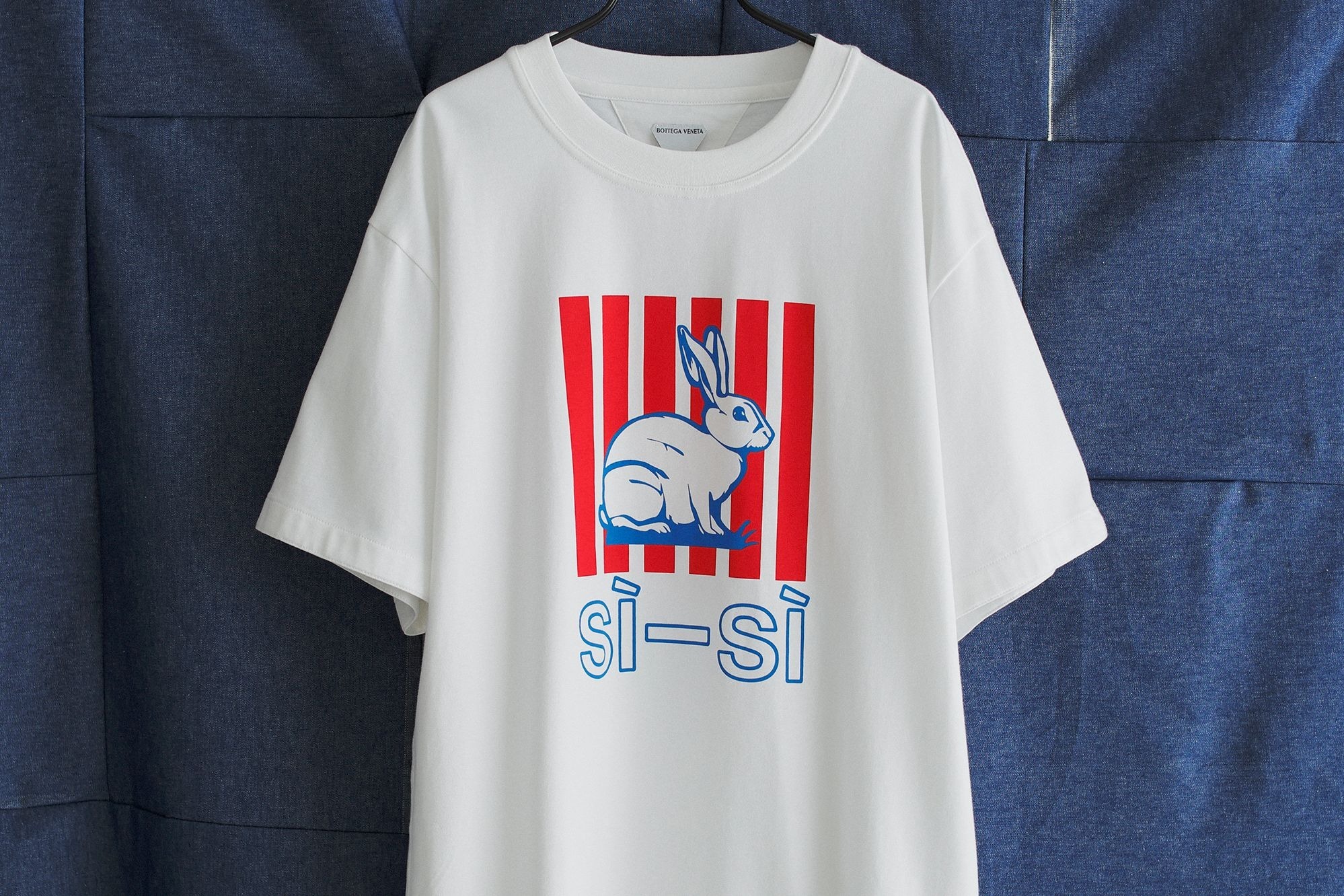【BOTTEGA VENETA】25SS＊ラビット SI‐SI コットン Tシャツ 白 BOTTEGA VENETA】25SS＊ラビット SI‐SI コットン Tシャツ 白
