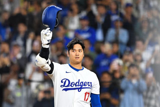 大谷翔平10 初勝利 どっちもエグすぎる」MLB新人の“快挙”に思い出される大谷翔平の