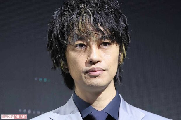 斎藤工が映画『港のひかり』で演じる役の衝撃的なビジュアル