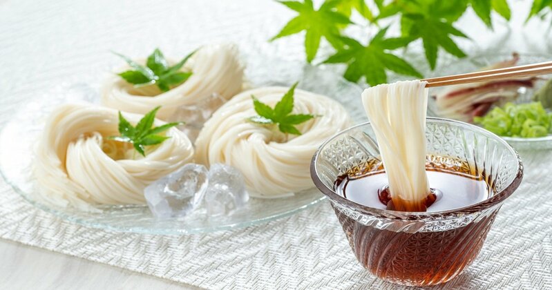 美味しいそうめん（素麺）の盛り付け。簡単なコツで劇的に美味しくなるそうめんレシピの紹介。