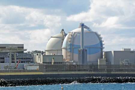 玄海原発で「ドローンと思われる三つの光」に発表を訂正 原子力規制委員会 飛来物捜索も、ドローン発見されず（佐賀新聞） – Yahoo!ニュース - テクノロジー 朝礼スピーチ素材