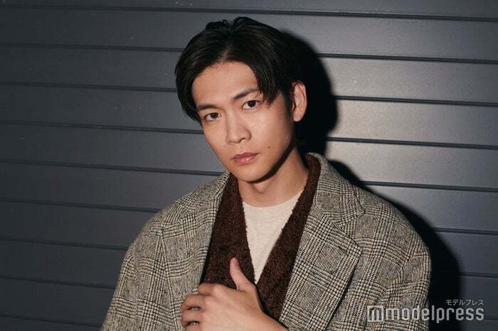 結婚を発表した俳優松下洸平の最新画像