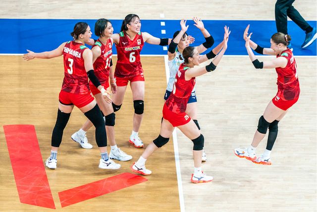 VNL女子バレー3位ポーランドVSブルガリア直筆サイン入り　バレーボール VNL女子バレー3位ポーランドVSブルガリア直筆サイン入り