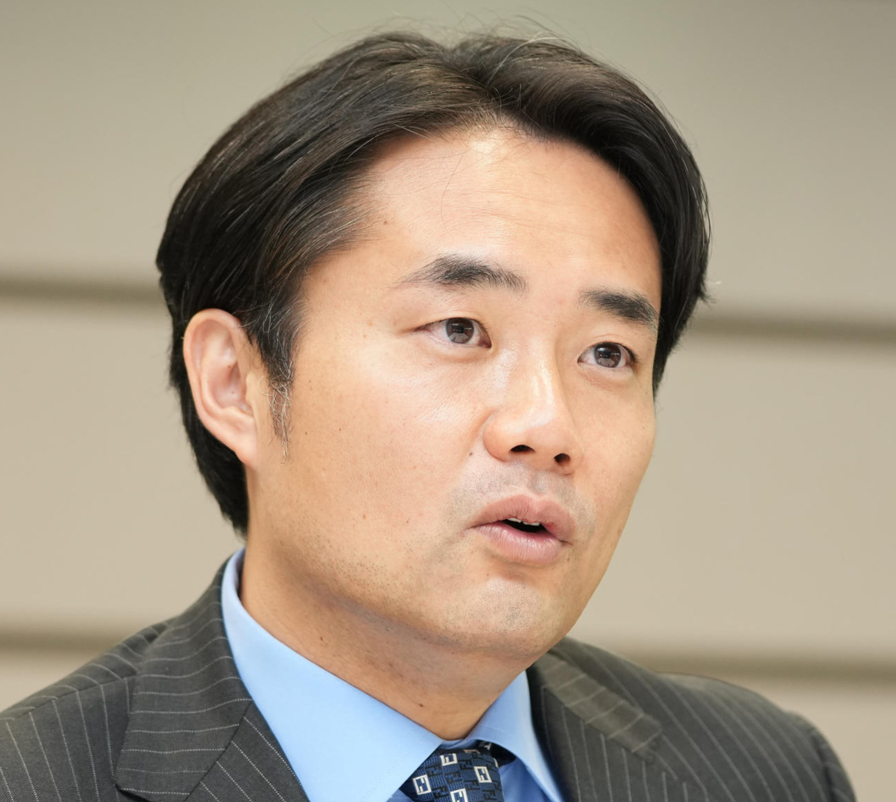 テレビ番組「サンデー・ジャポン」に出演し、参院選後の多党時代について語る杉村太蔵氏