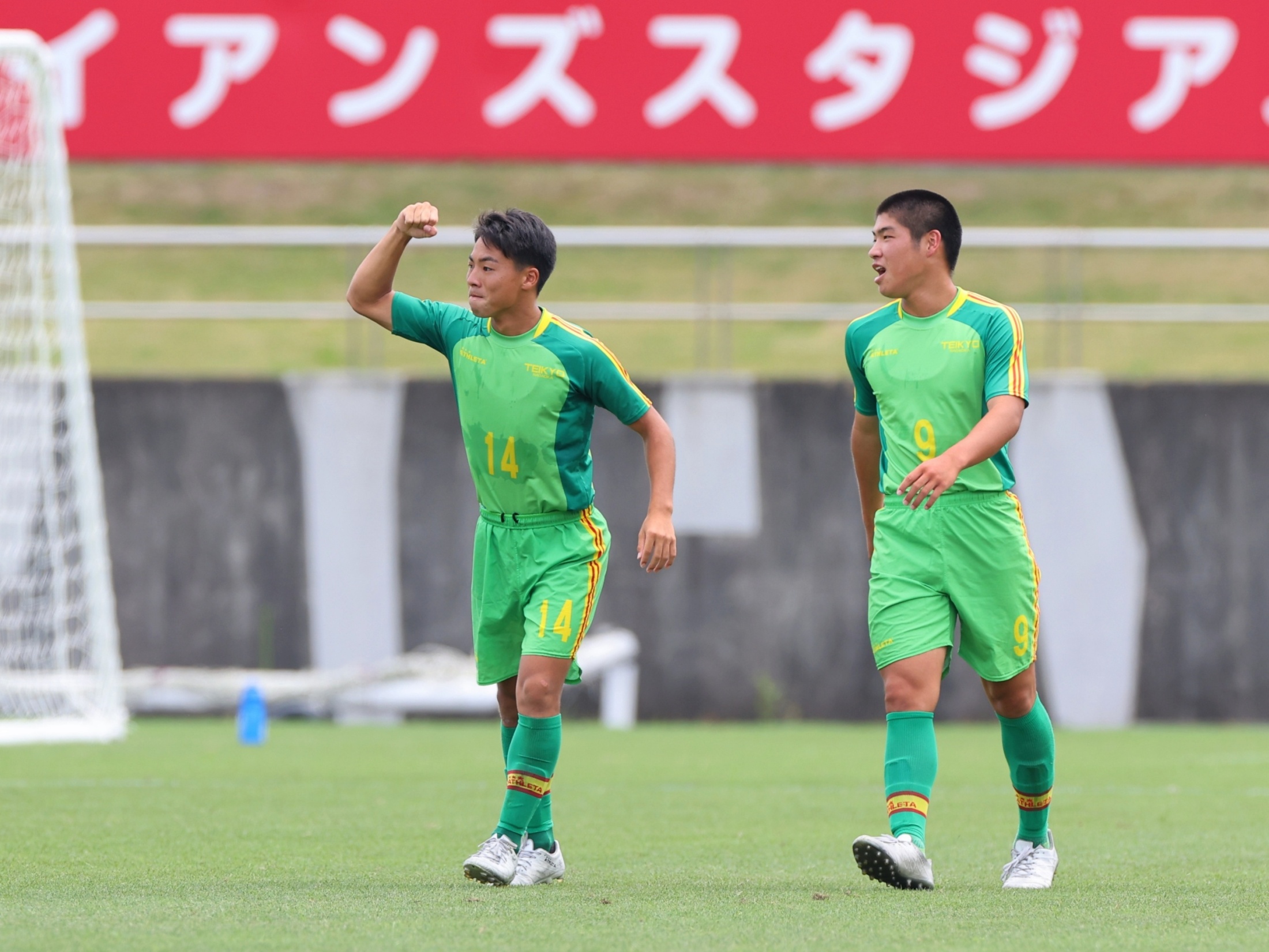2年生エースMF和食陽向が初戦でハットトリック!! 帝京長岡、初