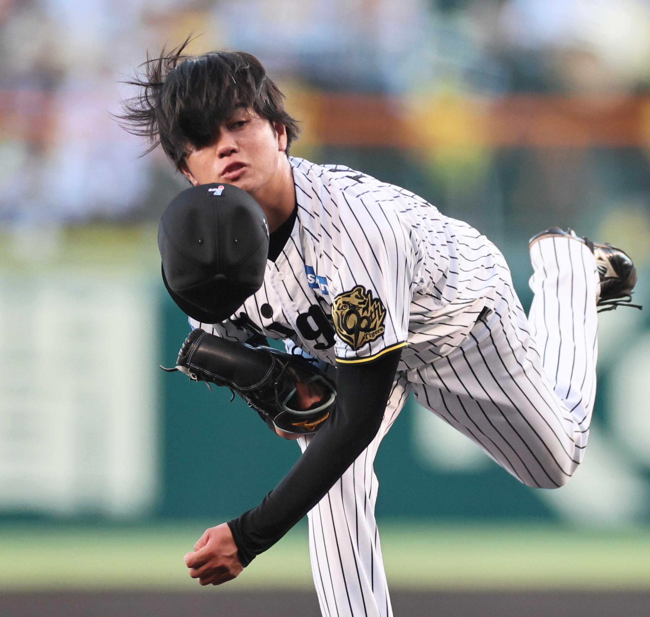 阪神タイガース 髙橋遥人 直筆サインボール キャンプ 沖縄 ロゴボール 髙橋遥人 阪神タイガース #29 高橋遥人 缶バッジ（背番号デザイン）の通販