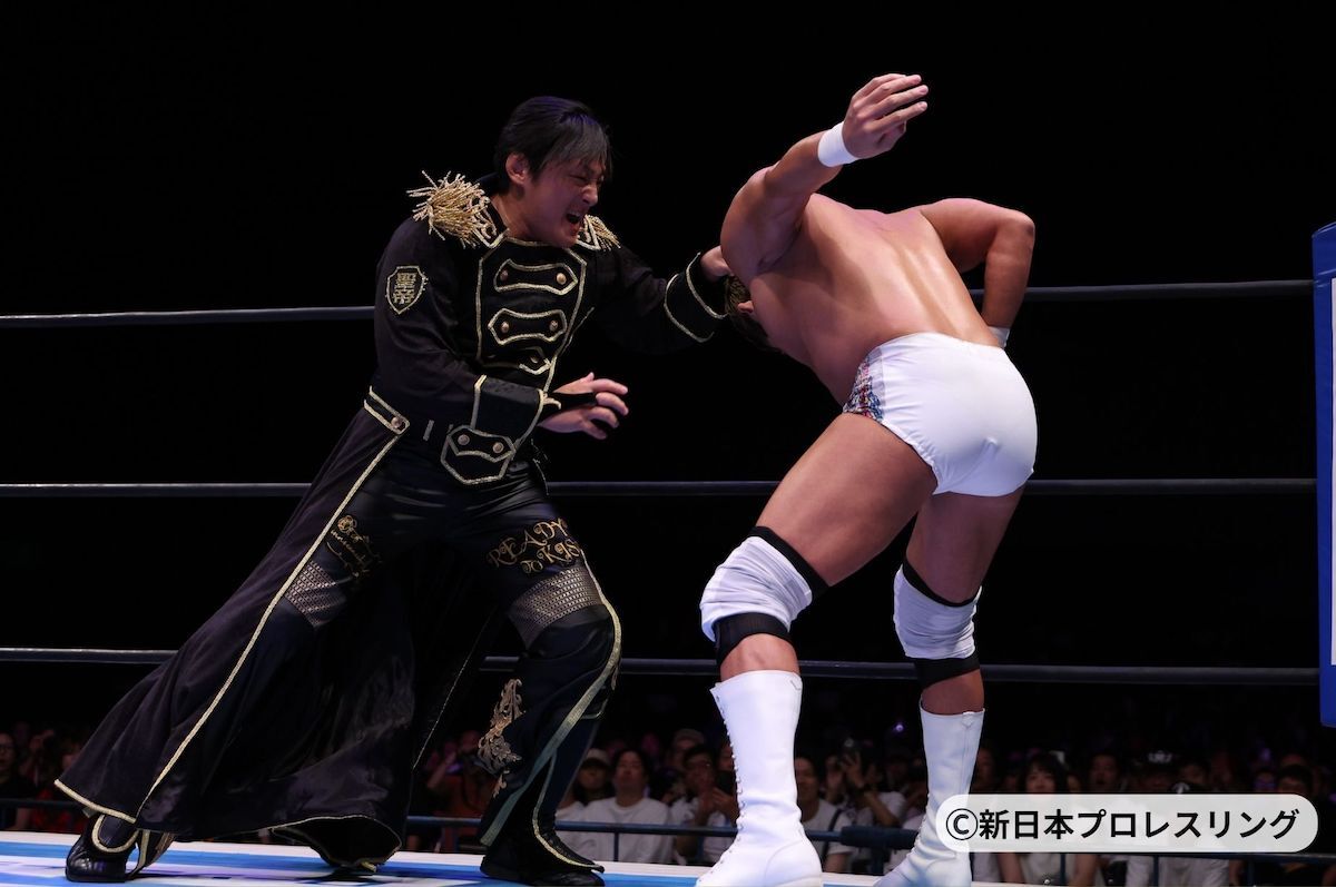 お値下げ！新日本プロレス　SANADA 
アンコキーヌコラボ時計 クリアランスセール】SANADA × Motoki Shiozawa アートTシャツ