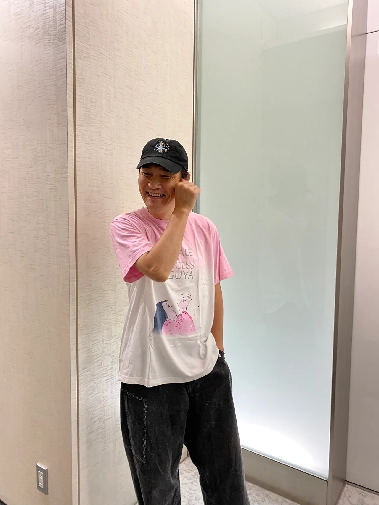 tanaka　ユニクロ　スタジオ　ジブリ Tシャツ ユニクロUT スタジオジブリ となりのトトロ ユニセックス XL