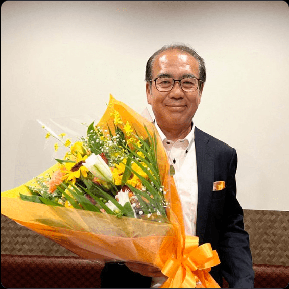 参政党の比例区から参院選に当選した安藤裕氏（60）のX（旧Twitter）投稿写真