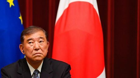 参院選後の国会で毅然とした態度を見せる石破茂首相