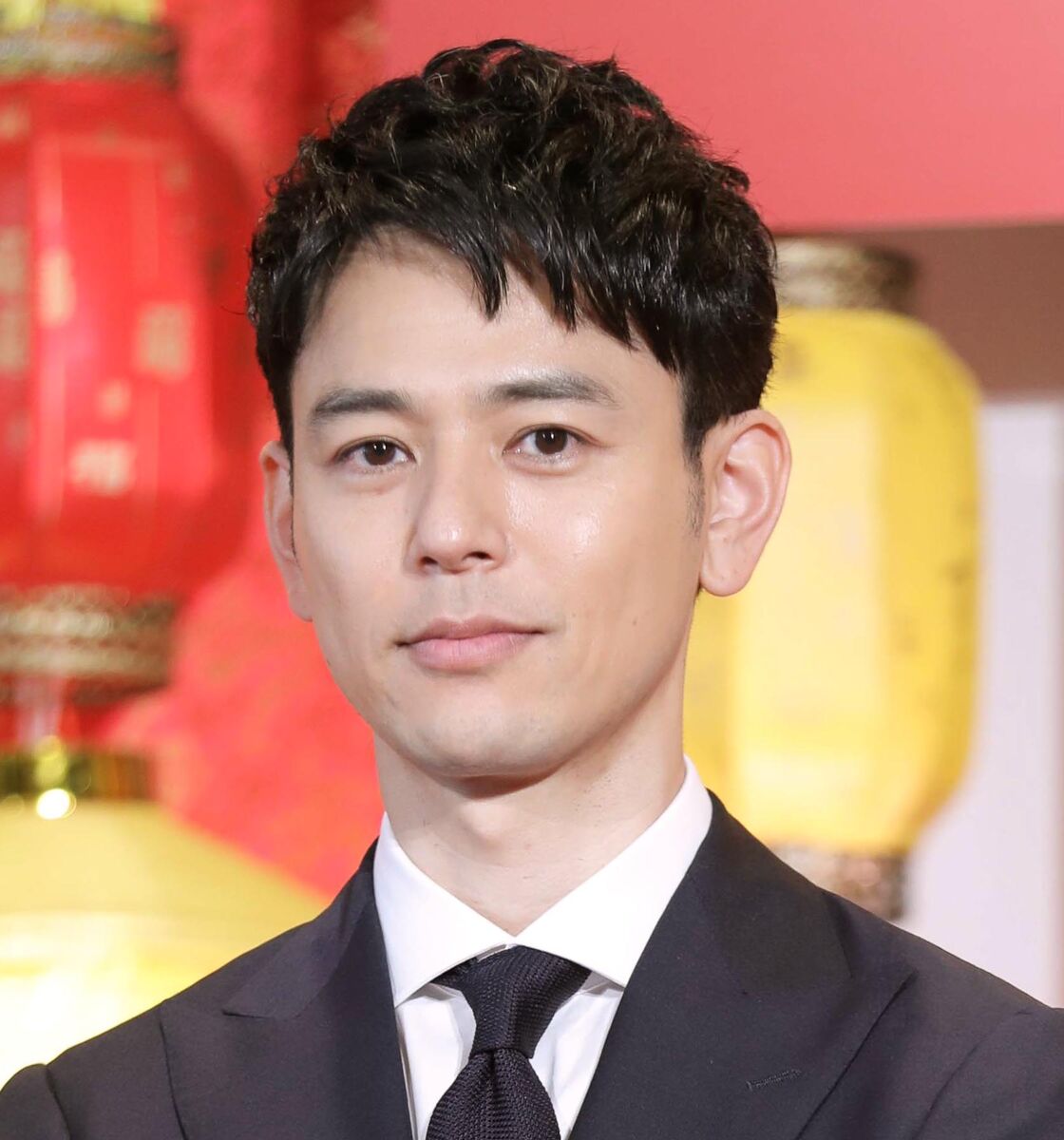 あさイチ生出演中、沖縄への思いを語り涙する俳優・妻夫木聡