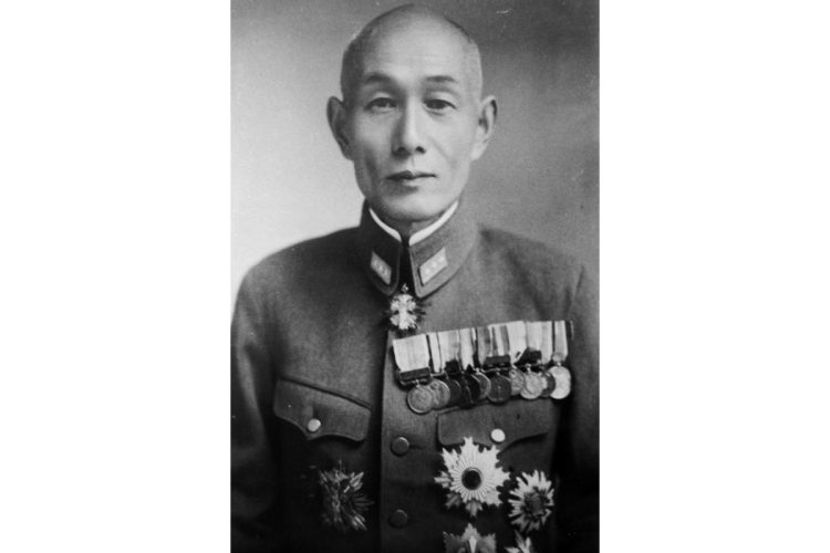 陸軍参謀次長・多田駿の肖像写真、日本の歴史的な制服姿