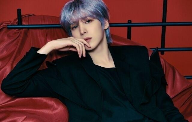 ATEEZ ユノ DICON VOLUME N°18 ATEEZ:「aeverythingz」YUNHO version